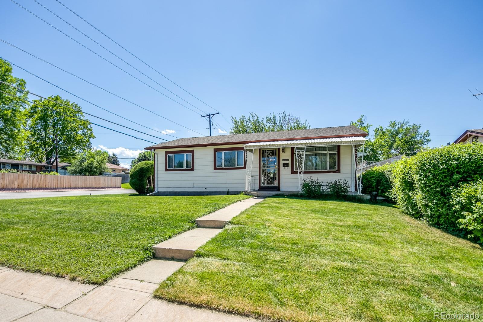 MLS Image #0 for 1895 s vrain street,denver, Colorado