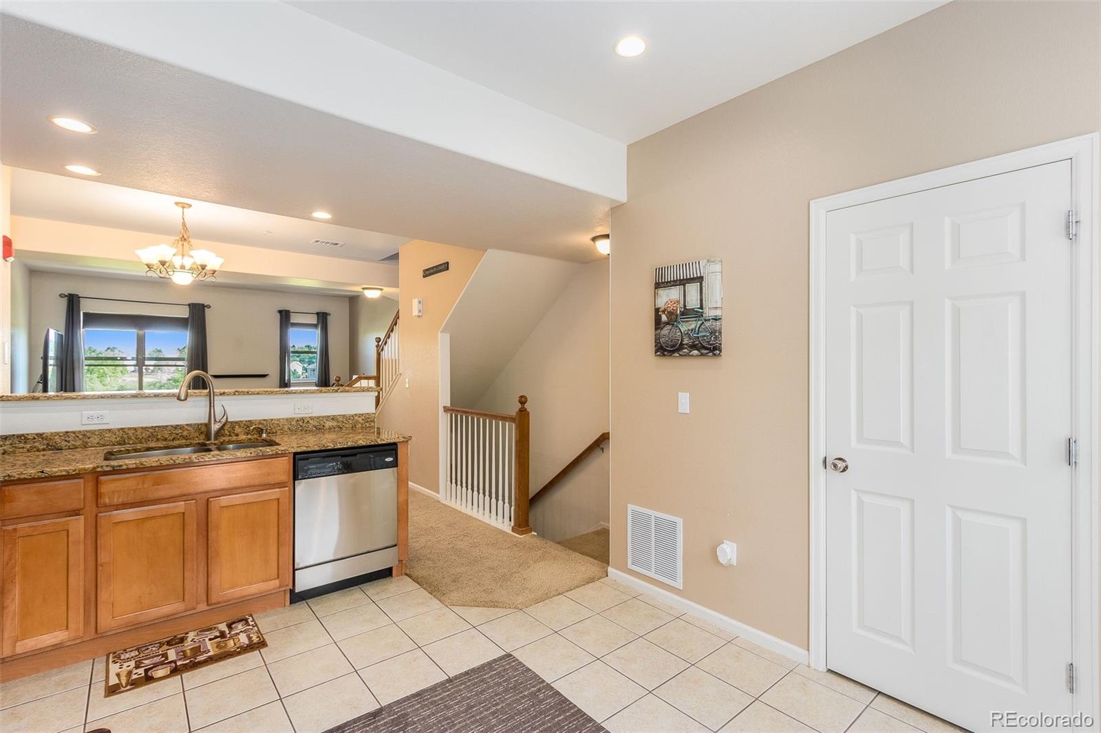 MLS Image #8 for 18726 e yale circle,aurora, Colorado