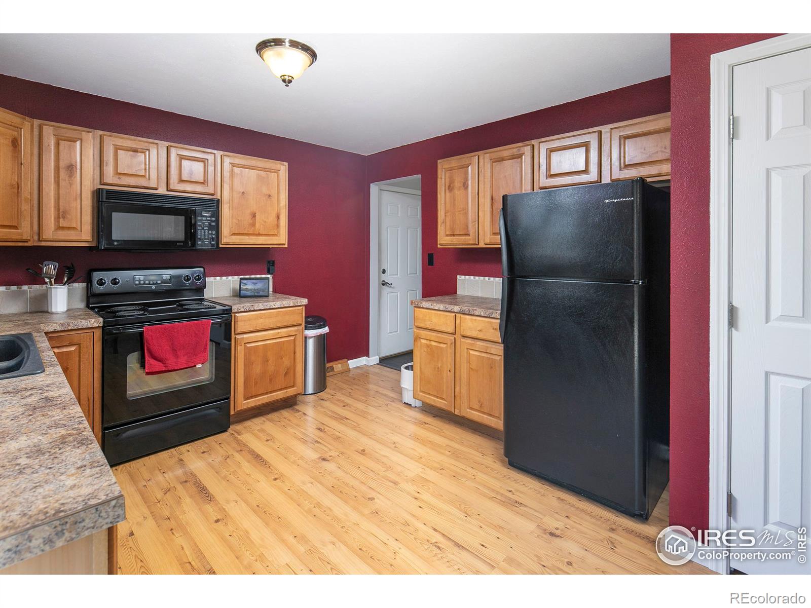 MLS Image #8 for 422  38th avenue,greeley, Colorado