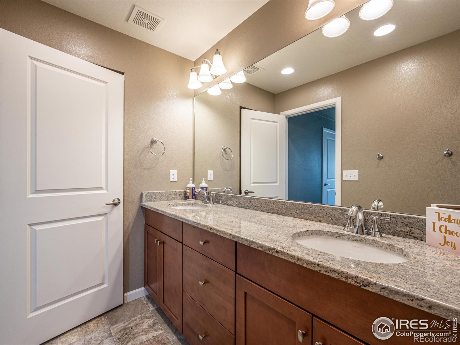 MLS Image #19 for 168  highlands circle,erie, Colorado