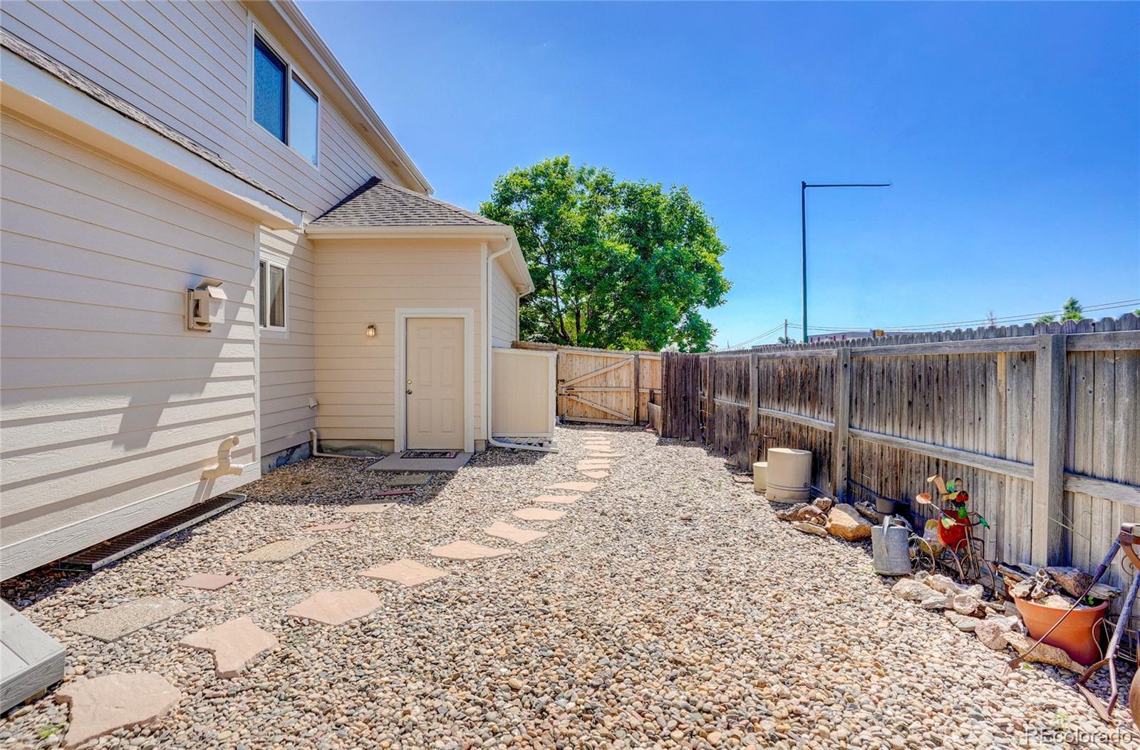 MLS Image #29 for 8207  swadley court,arvada, Colorado