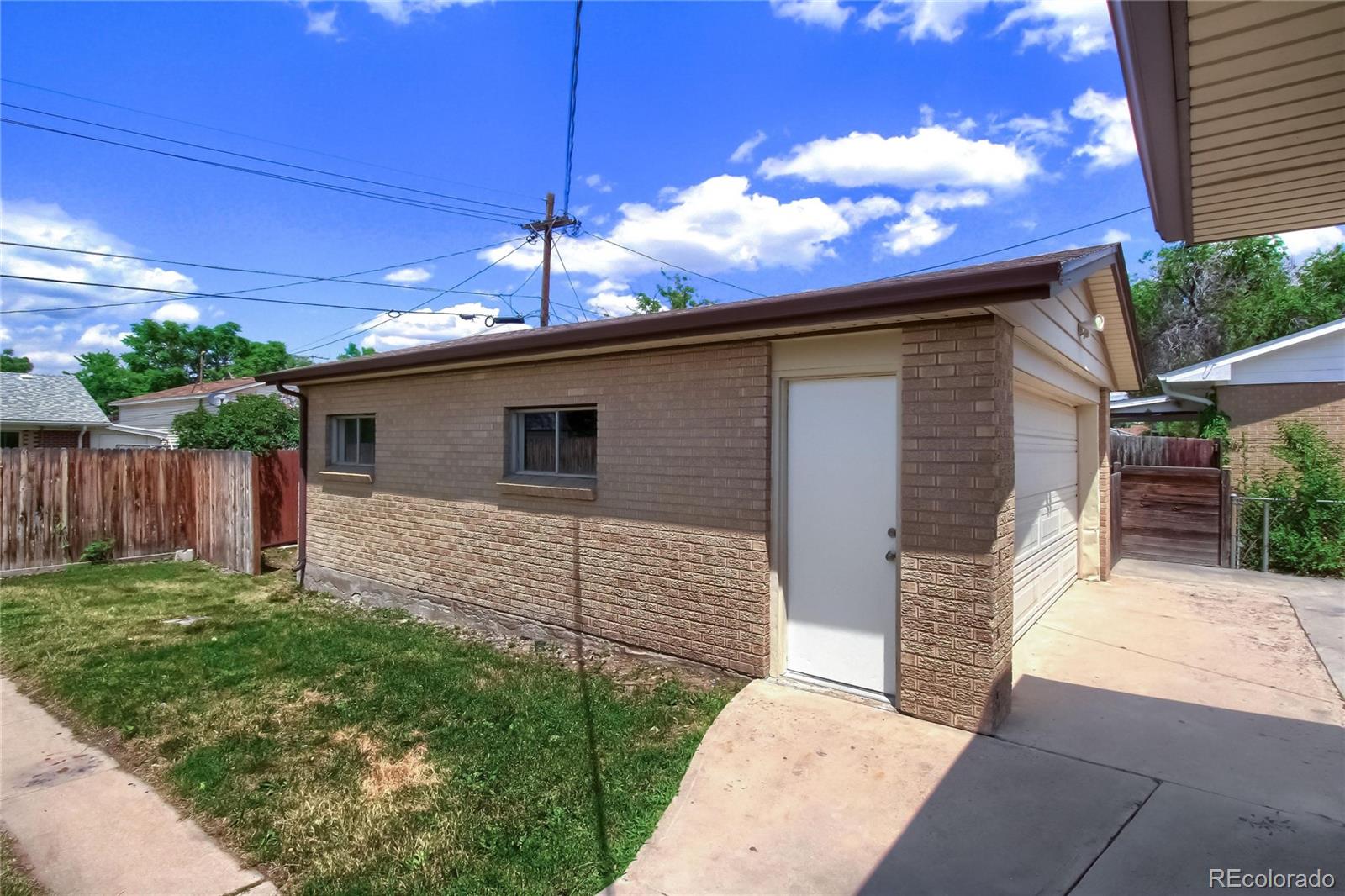 MLS Image #33 for 6181  small drive,commerce city, Colorado