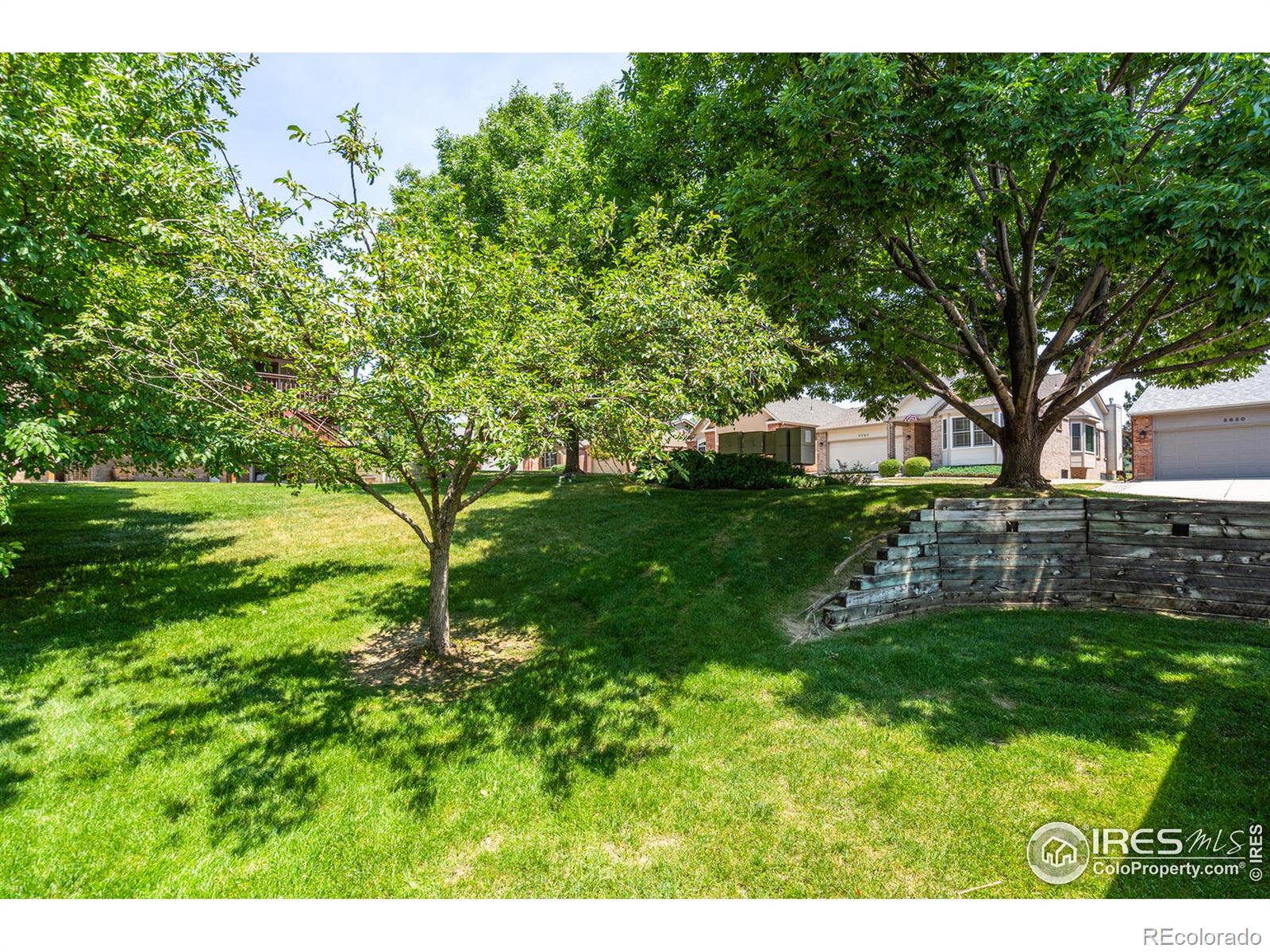 MLS Image #37 for 1142  deercroft court,fort collins, Colorado