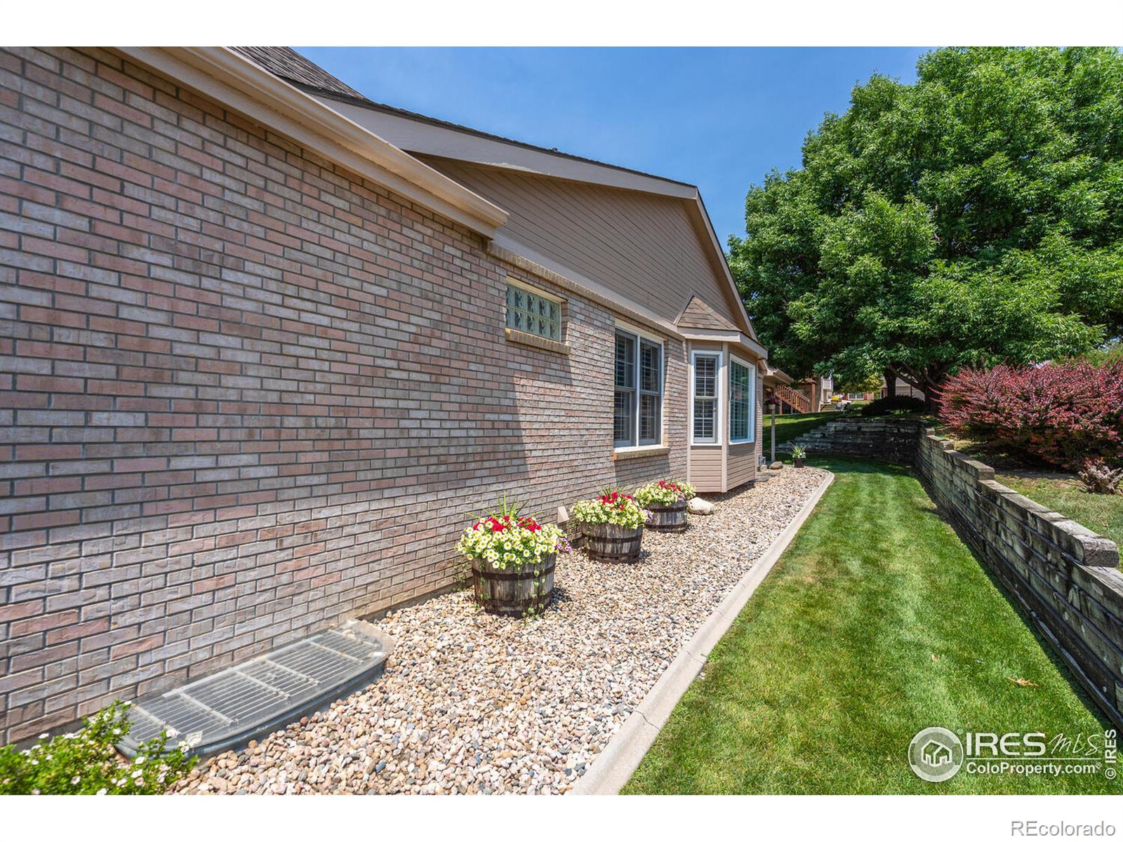 MLS Image #38 for 1142  deercroft court,fort collins, Colorado