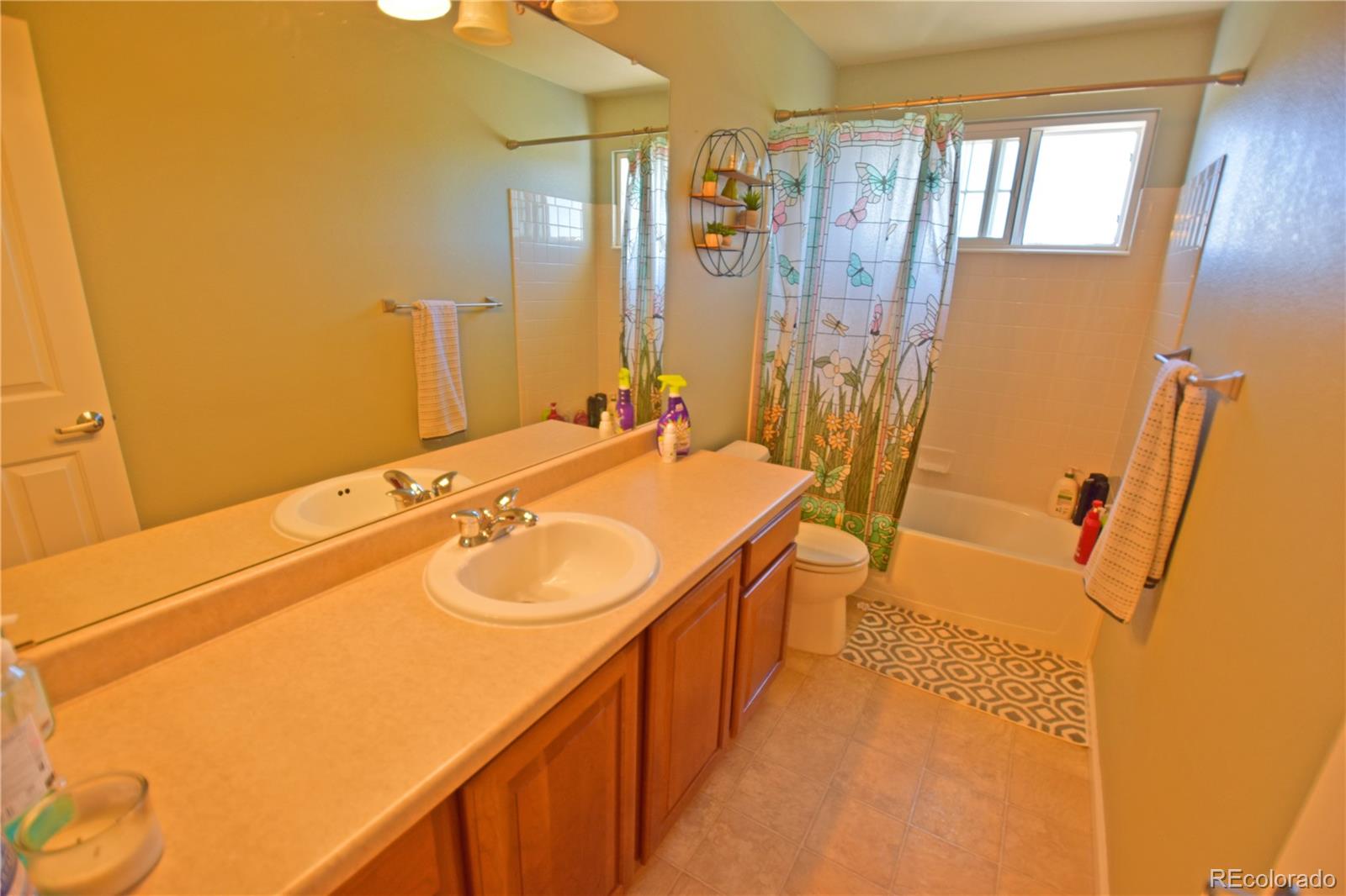 MLS Image #22 for 20986 e greenwood drive,aurora, Colorado