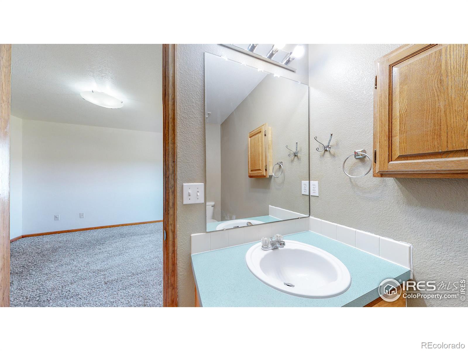 MLS Image #9 for 675 e 4th st rd,eaton, Colorado