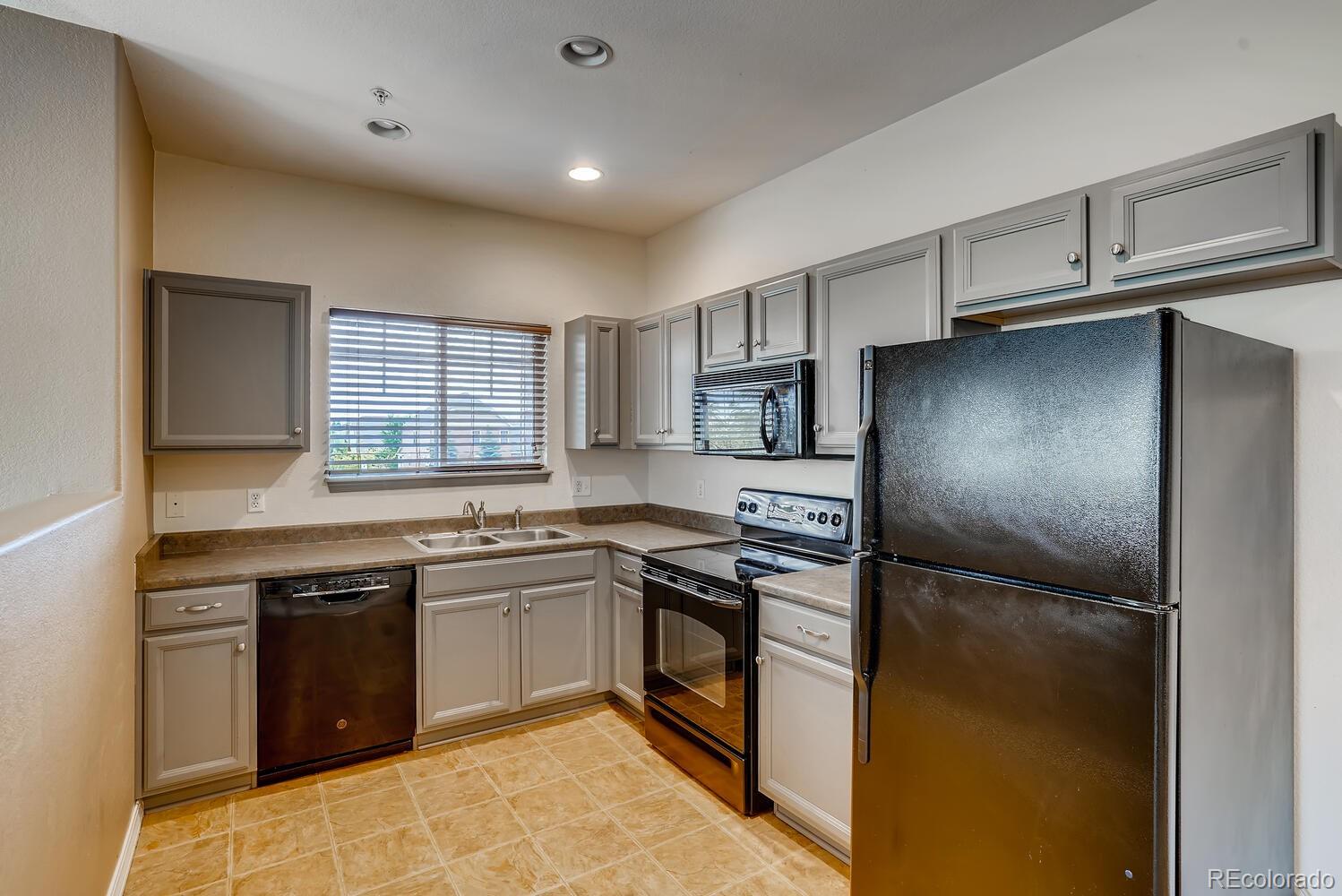 MLS Image #2 for 23445 e platte drive,aurora, Colorado