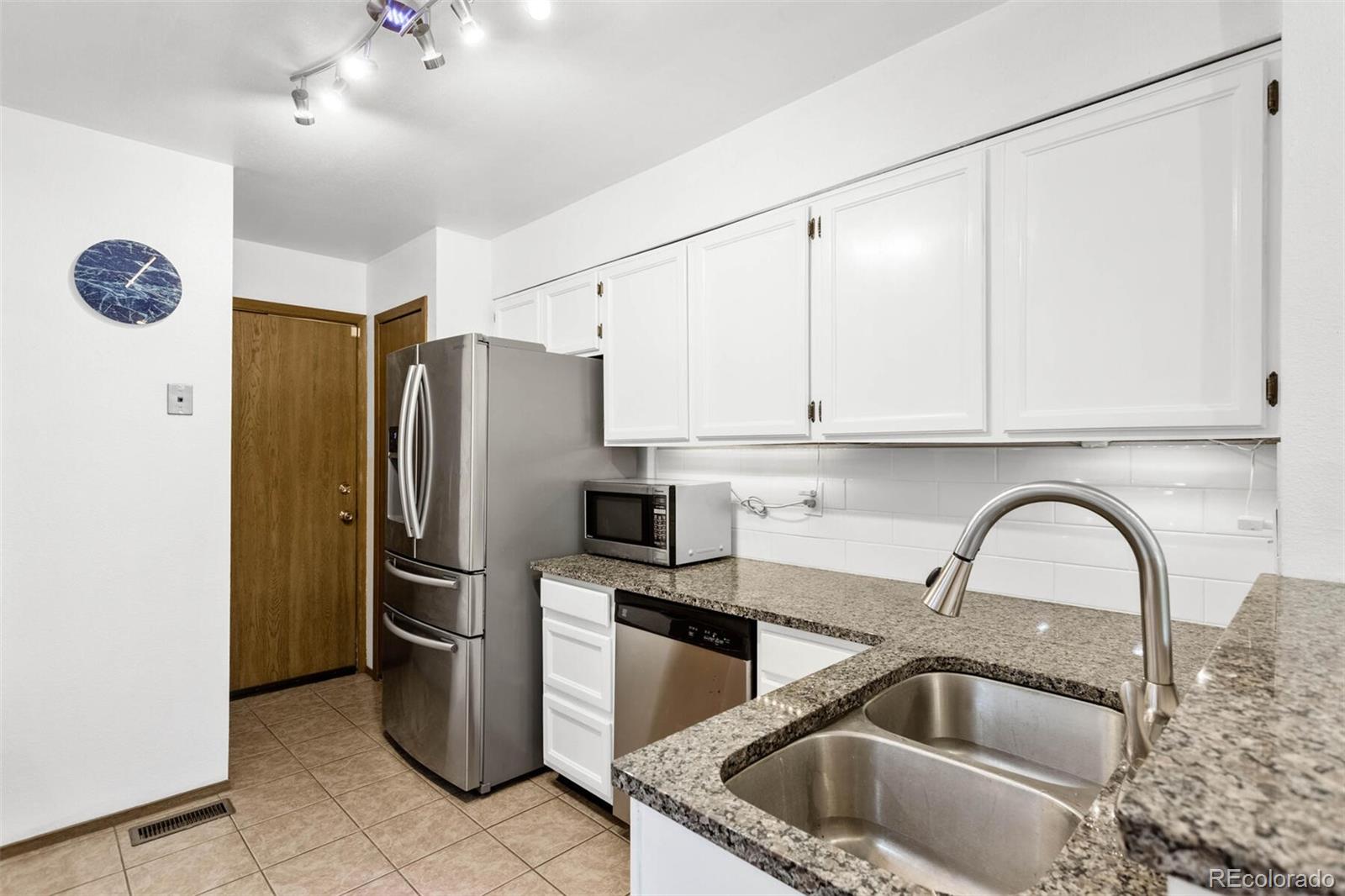 MLS Image #10 for 7373 e iowa avenue,denver, Colorado