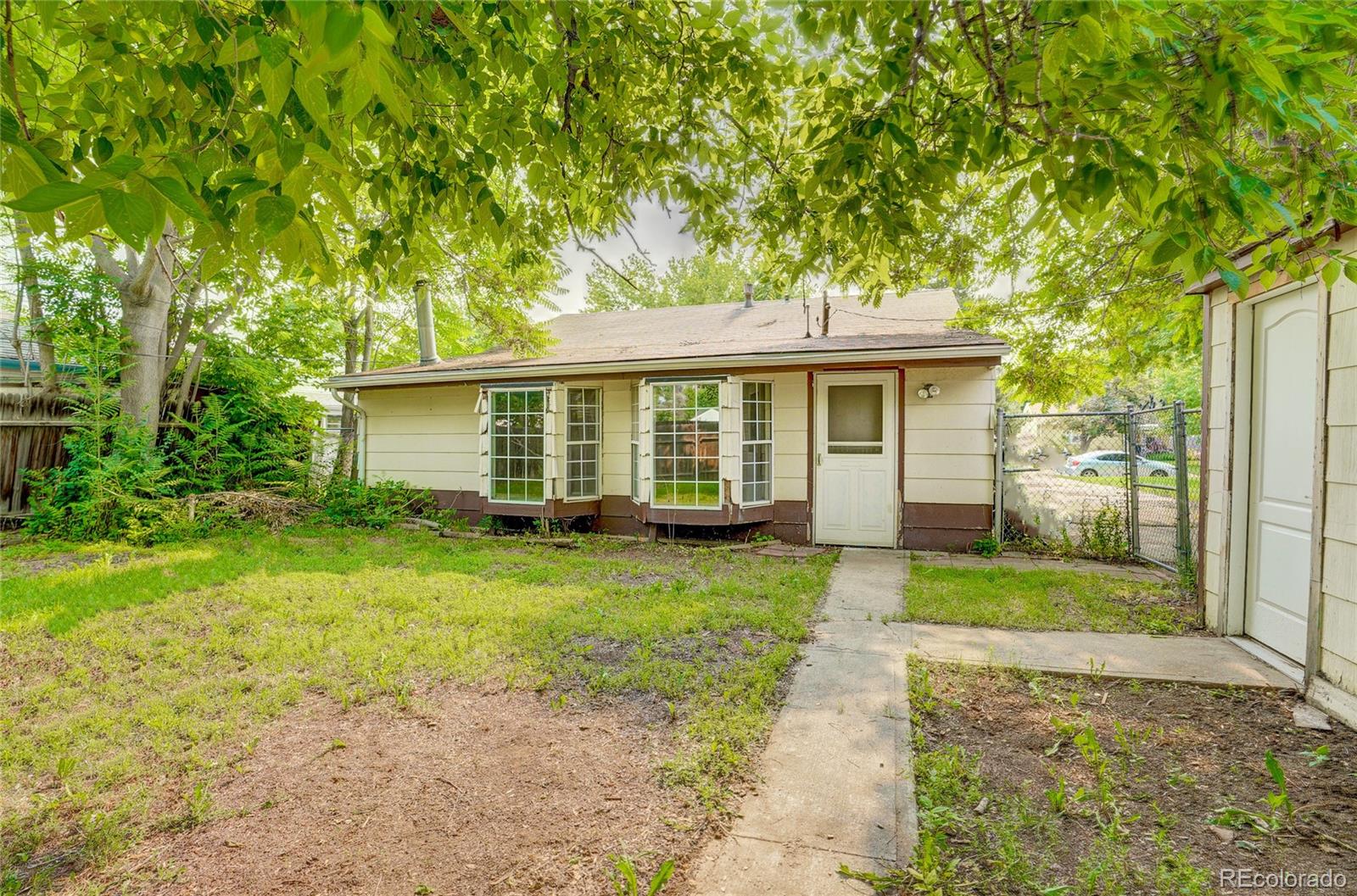 MLS Image #14 for 2285 s julian street,denver, Colorado