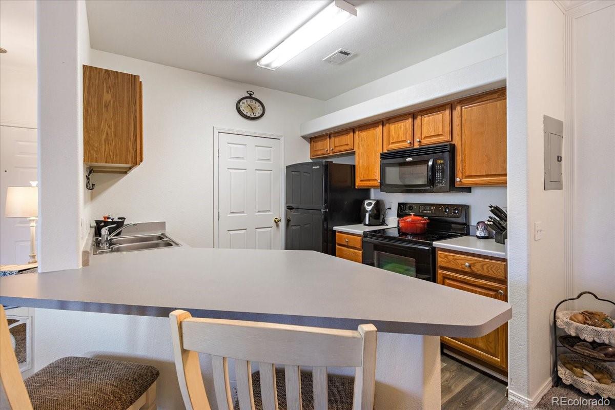 MLS Image #9 for 18909 e warren circle,aurora, Colorado