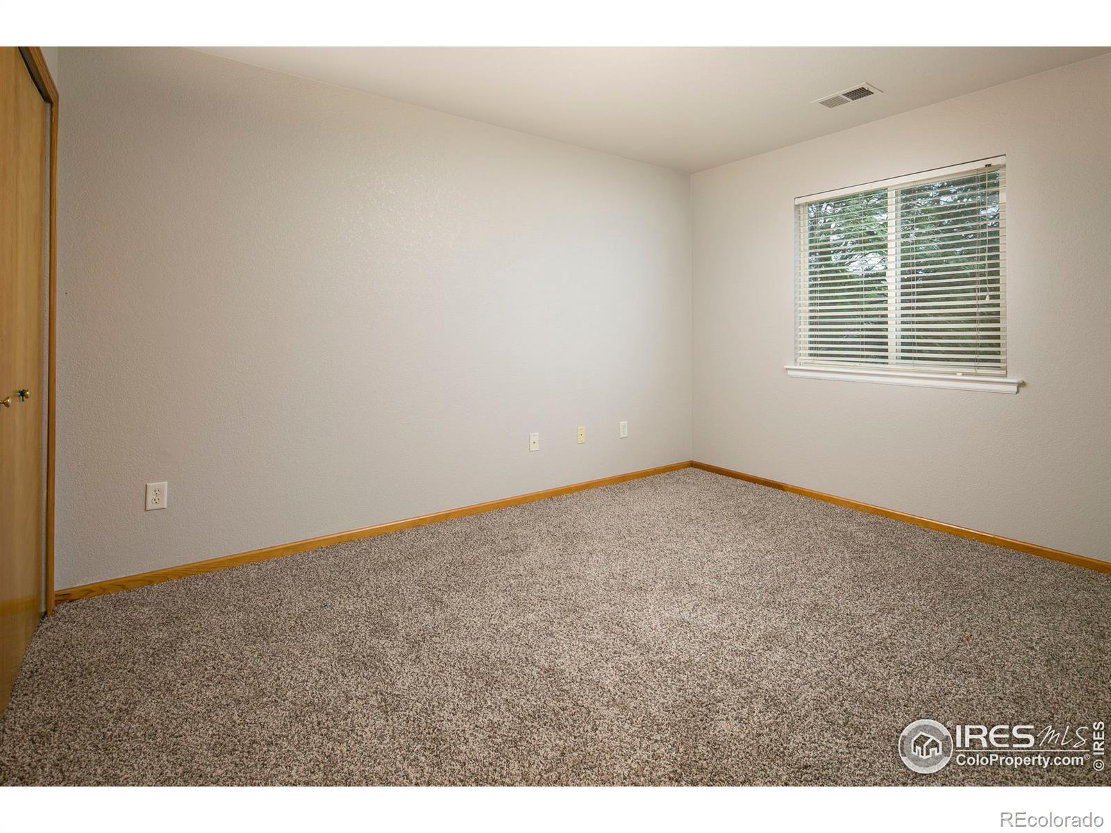 MLS Image #17 for 1044  winona circle,loveland, Colorado