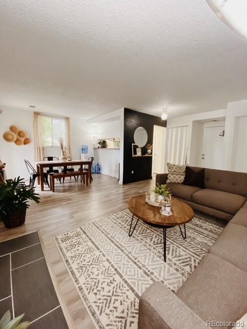 MLS Image #9 for 12544 e cornell avenue,aurora, Colorado