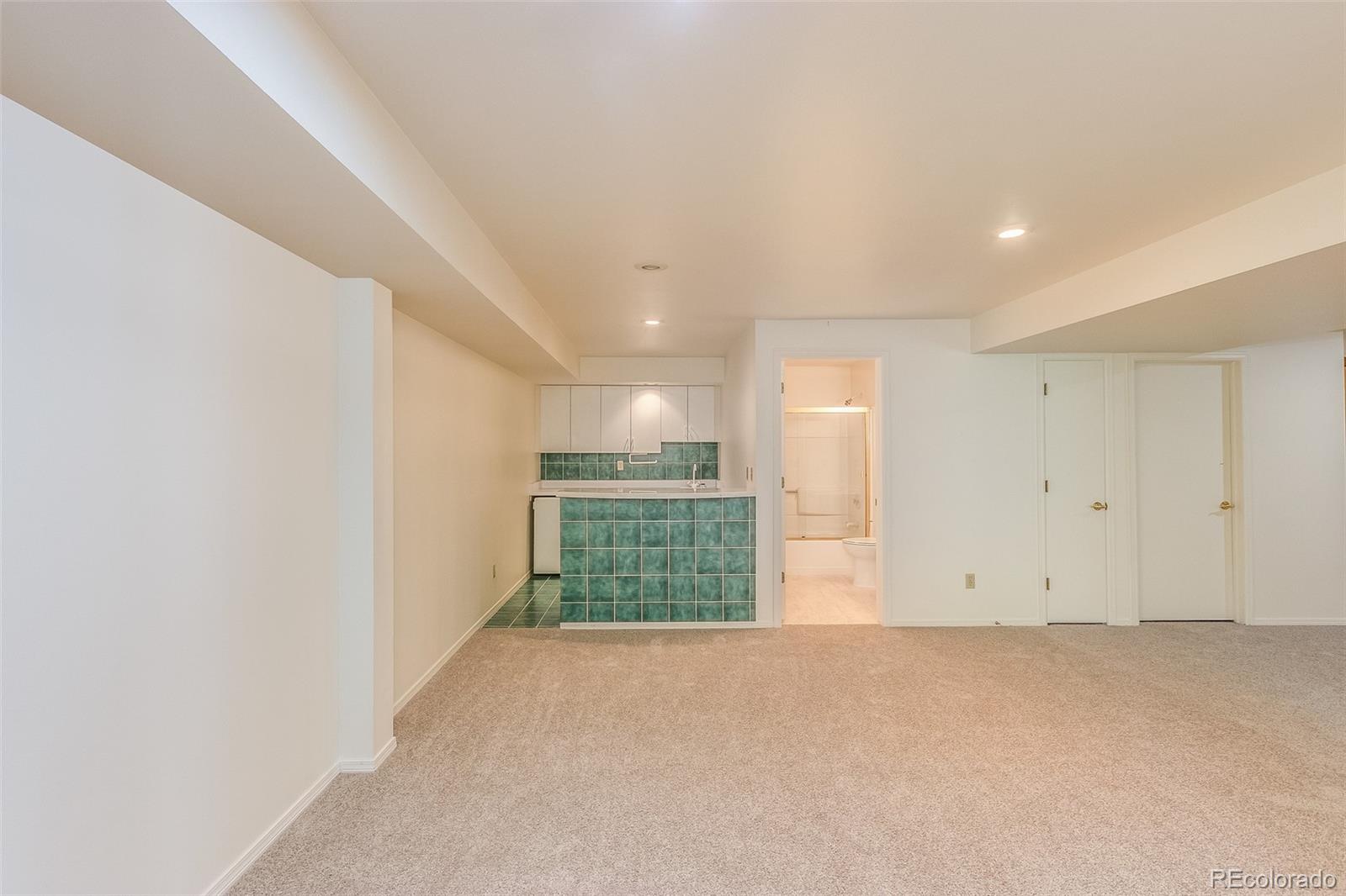 MLS Image #15 for 8505 e temple drive,denver, Colorado