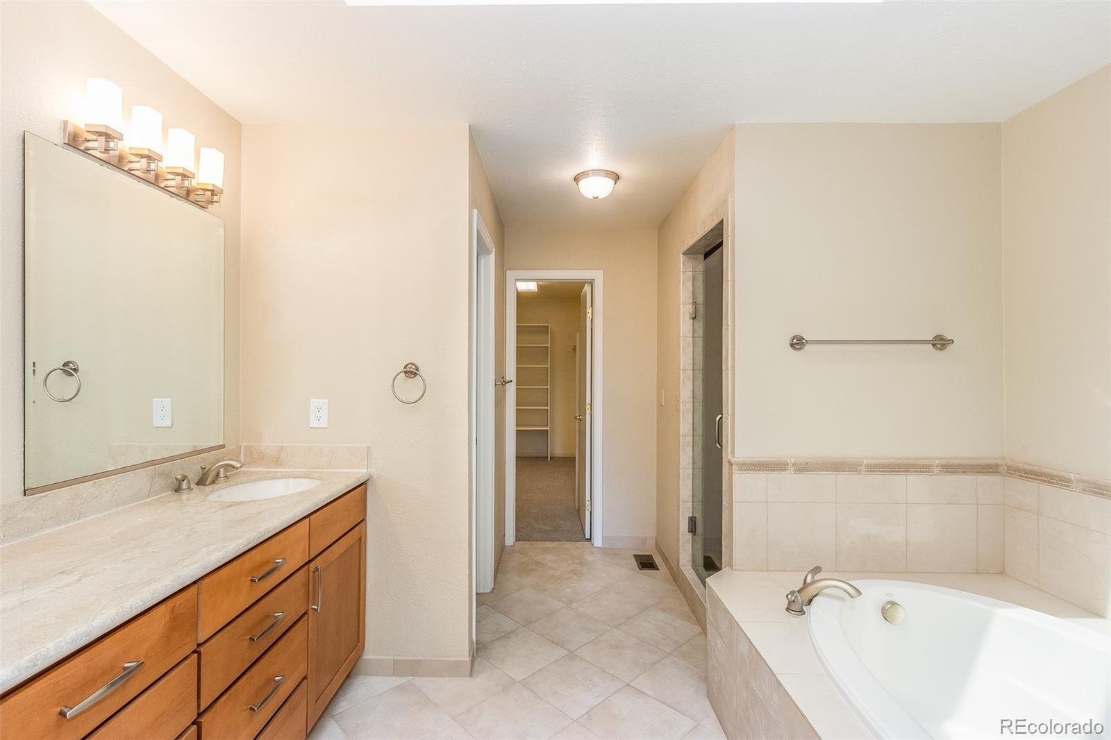 MLS Image #3 for 8505 e temple drive,denver, Colorado