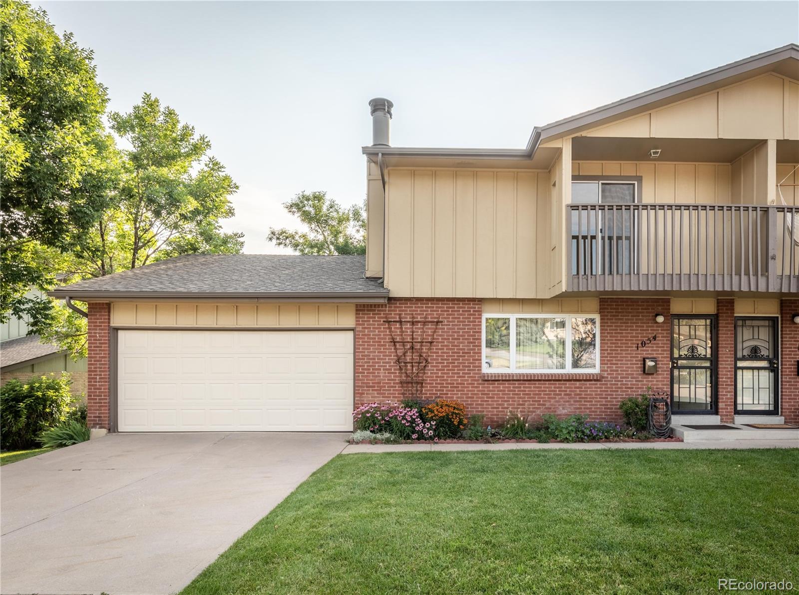 MLS Image #1 for 1054 s alkire street,lakewood, Colorado