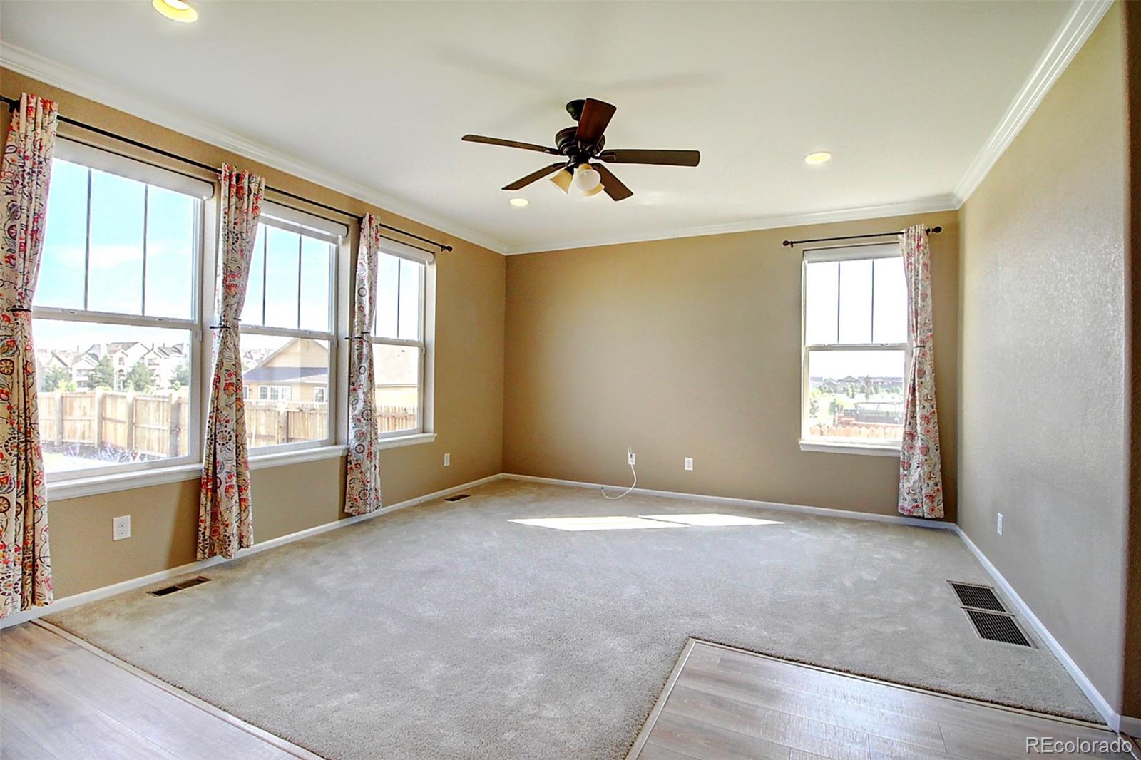 MLS Image #3 for 2127 s ceylon court,aurora, Colorado