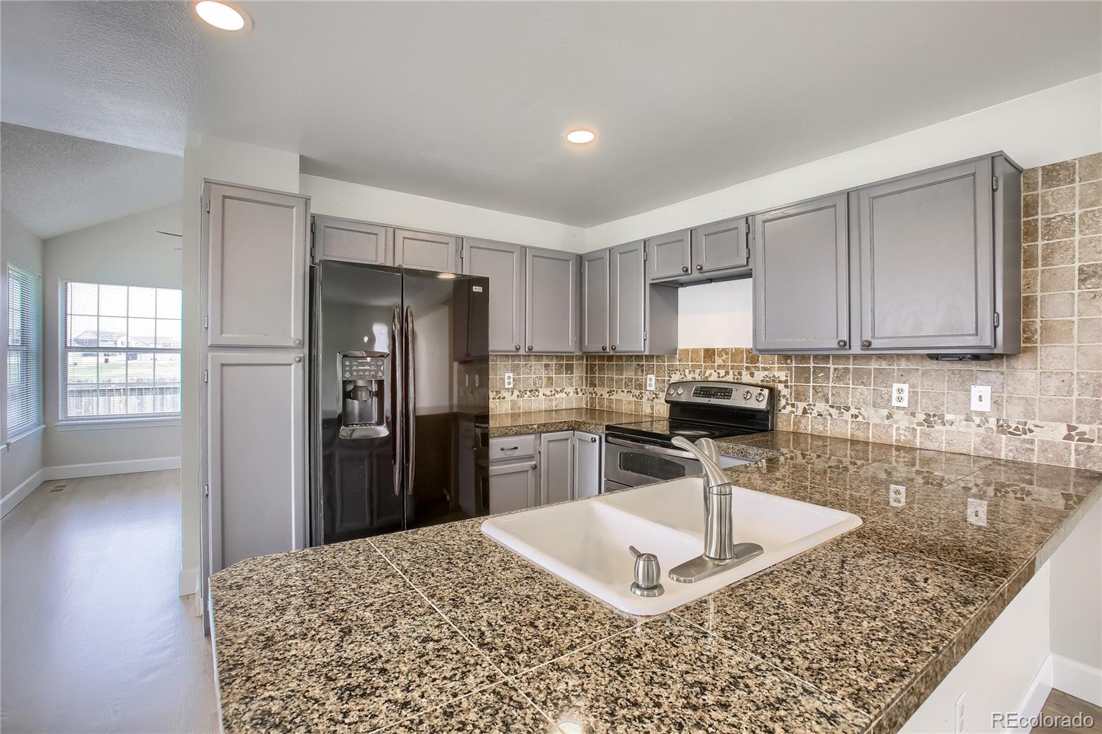 MLS Image #19 for 4599  espana way,denver, Colorado