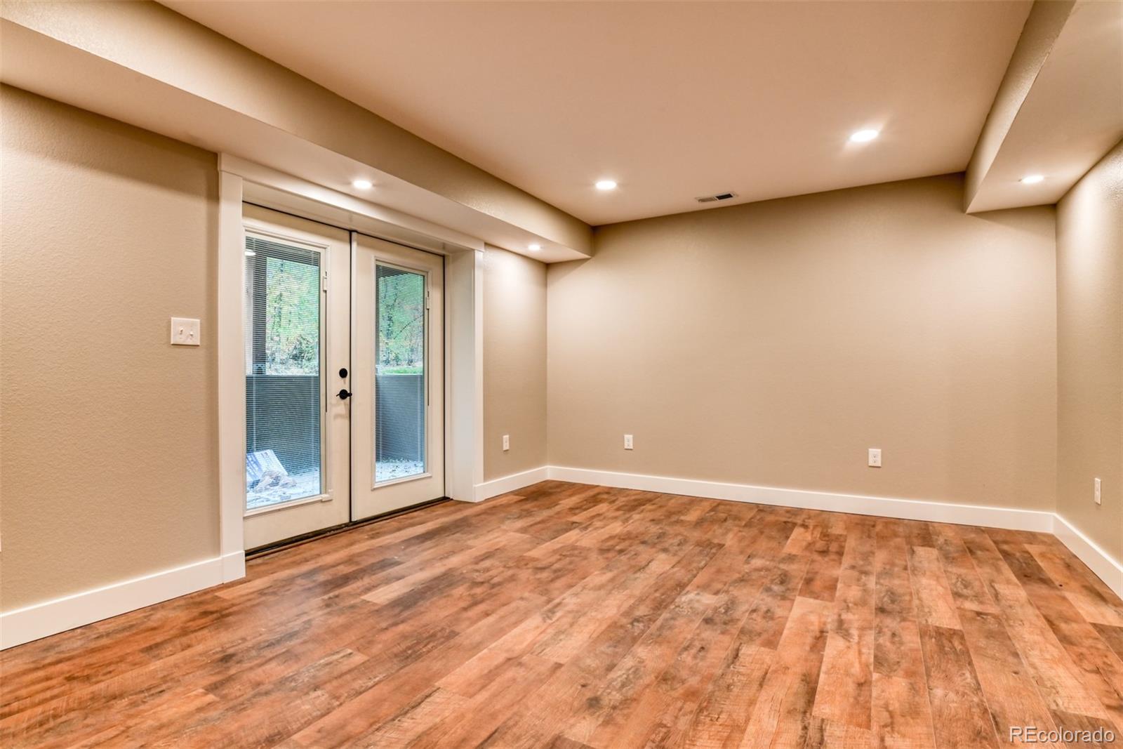 MLS Image #13 for 15  newport circle,colorado springs, Colorado