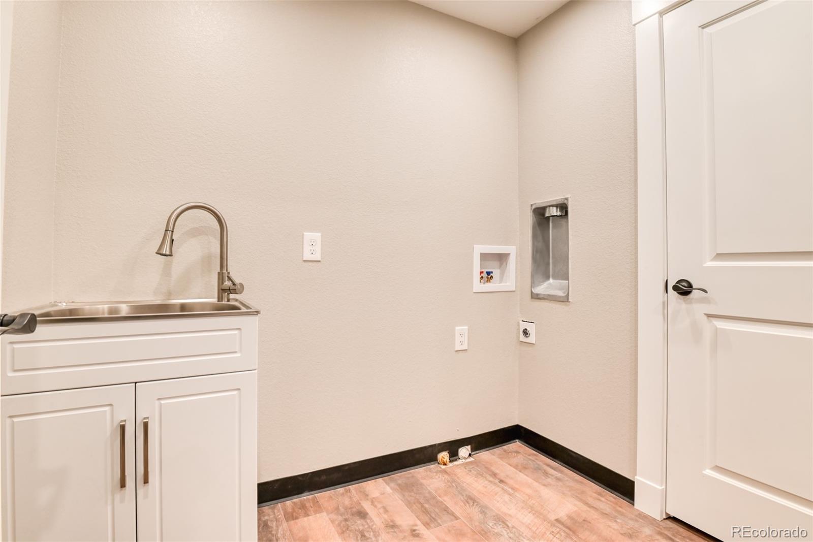 MLS Image #33 for 15  newport circle,colorado springs, Colorado