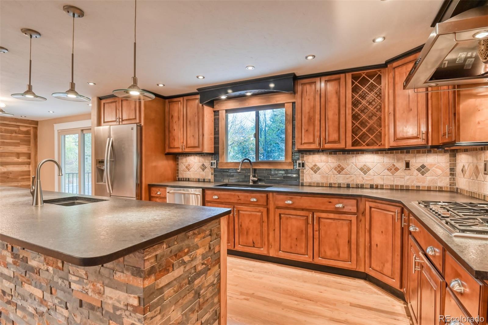 MLS Image #4 for 15  newport circle,colorado springs, Colorado