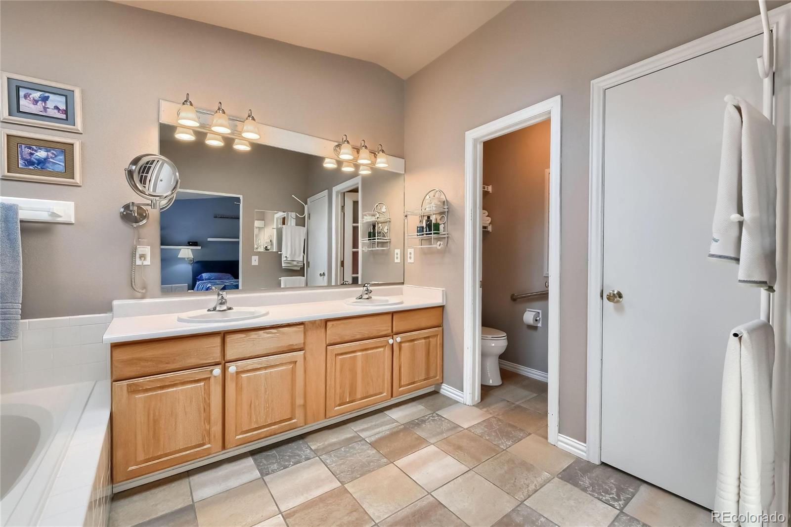 MLS Image #21 for 18630 e hamilton drive,aurora, Colorado