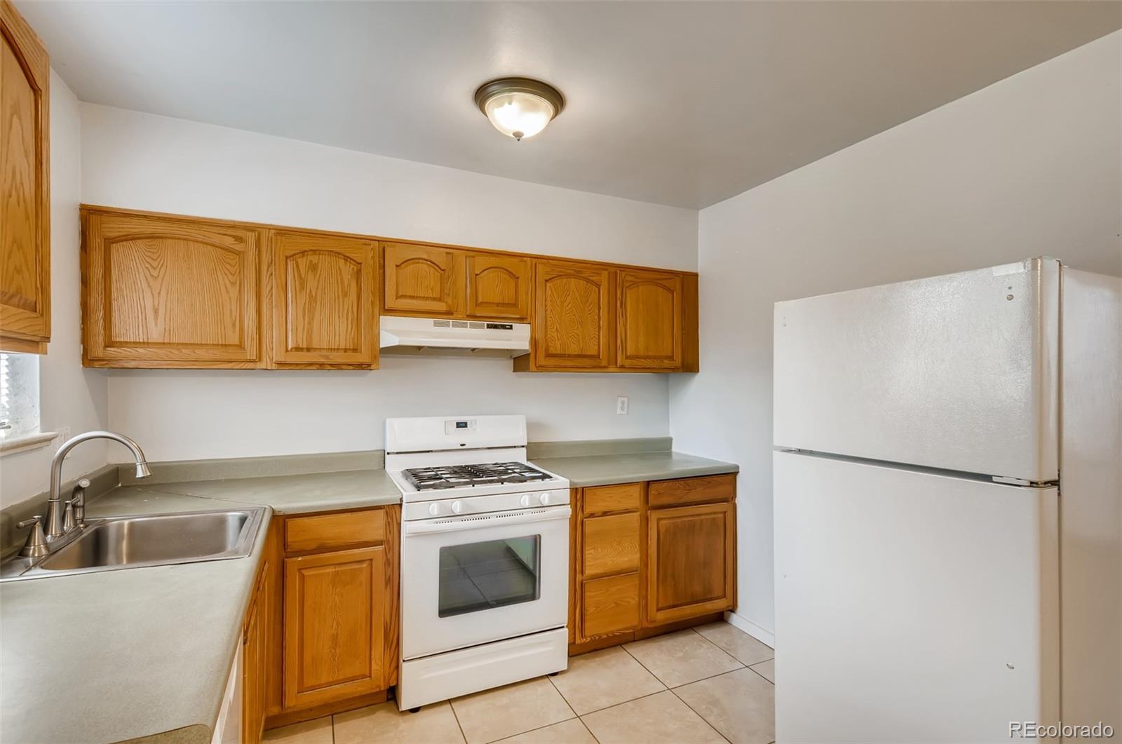 MLS Image #9 for 3201  troy street,aurora, Colorado