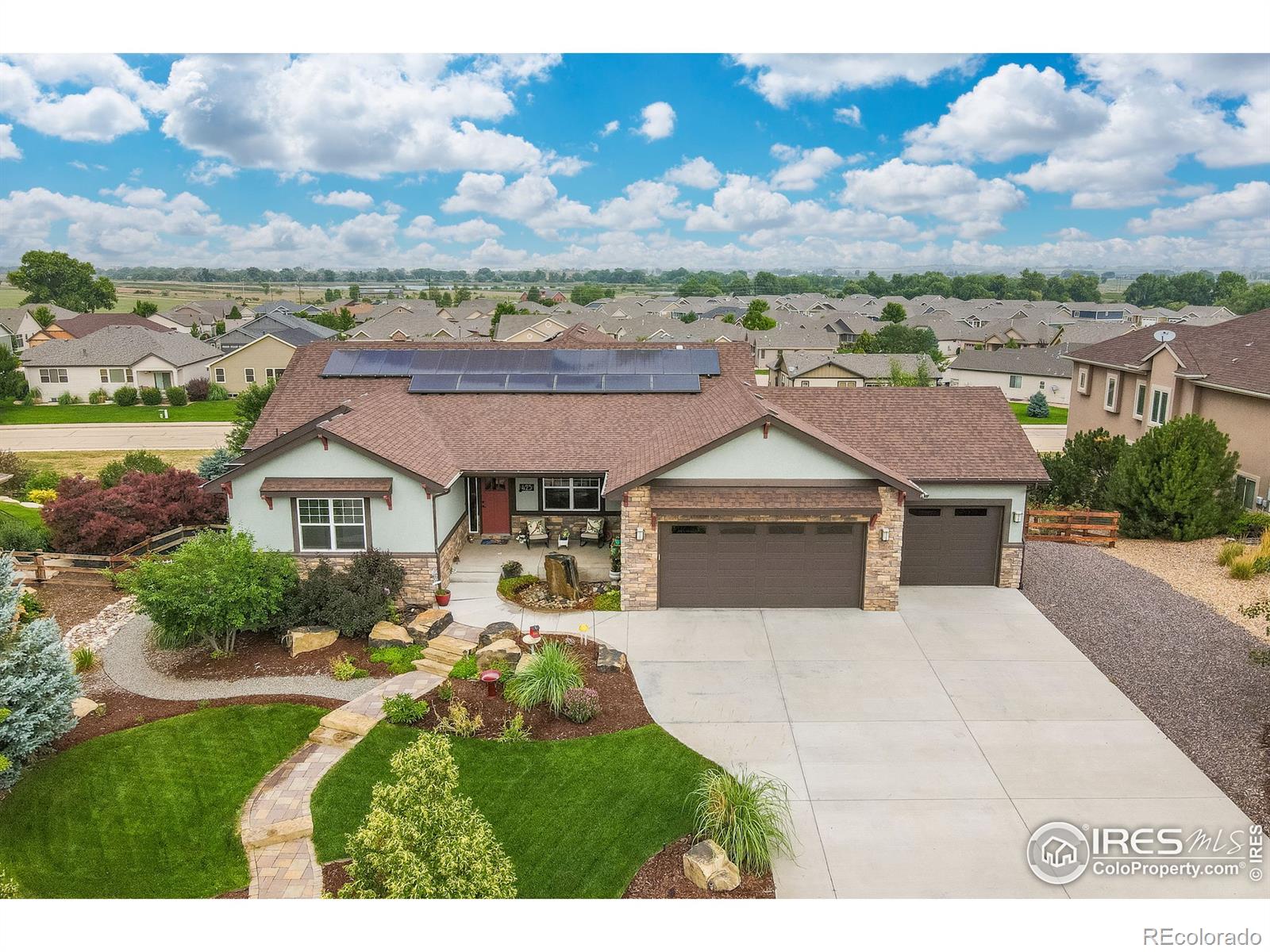 MLS Image #2 for 425  horizon circle,greeley, Colorado