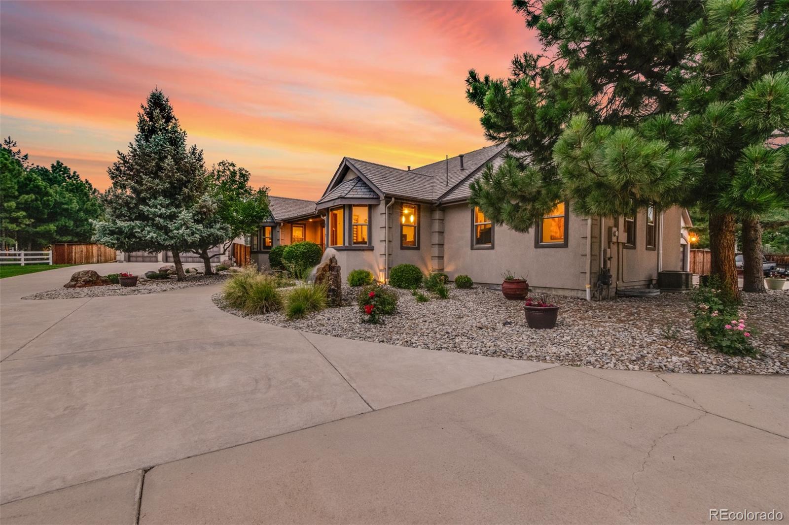 MLS Image #2 for 5885  zinnia court,arvada, Colorado