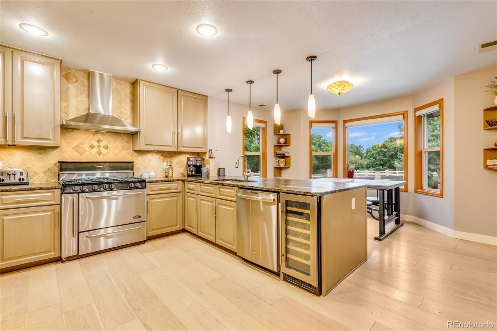 MLS Image #8 for 5885  zinnia court,arvada, Colorado
