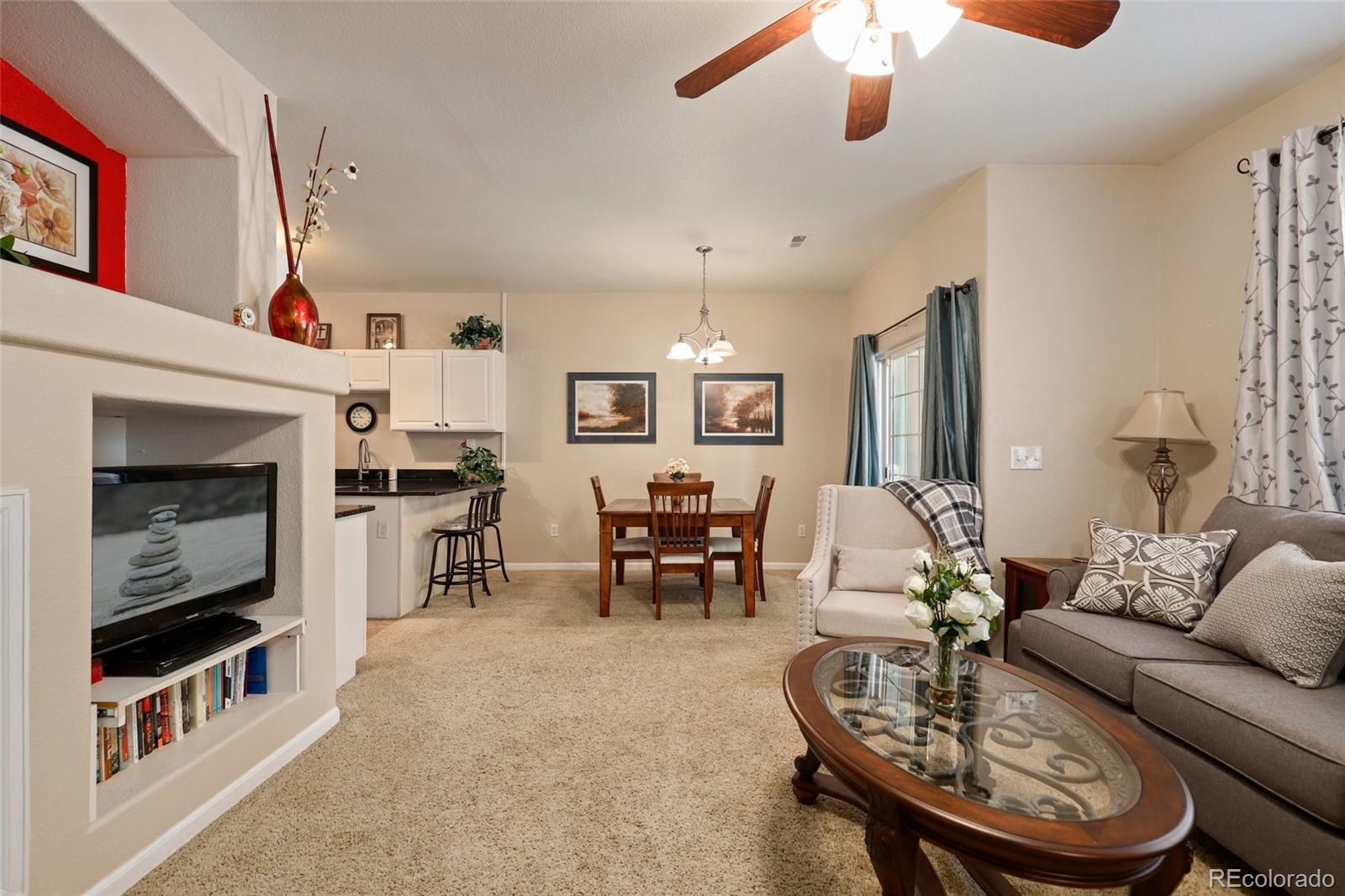 MLS Image #4 for 22505 e ontario drive,aurora, Colorado