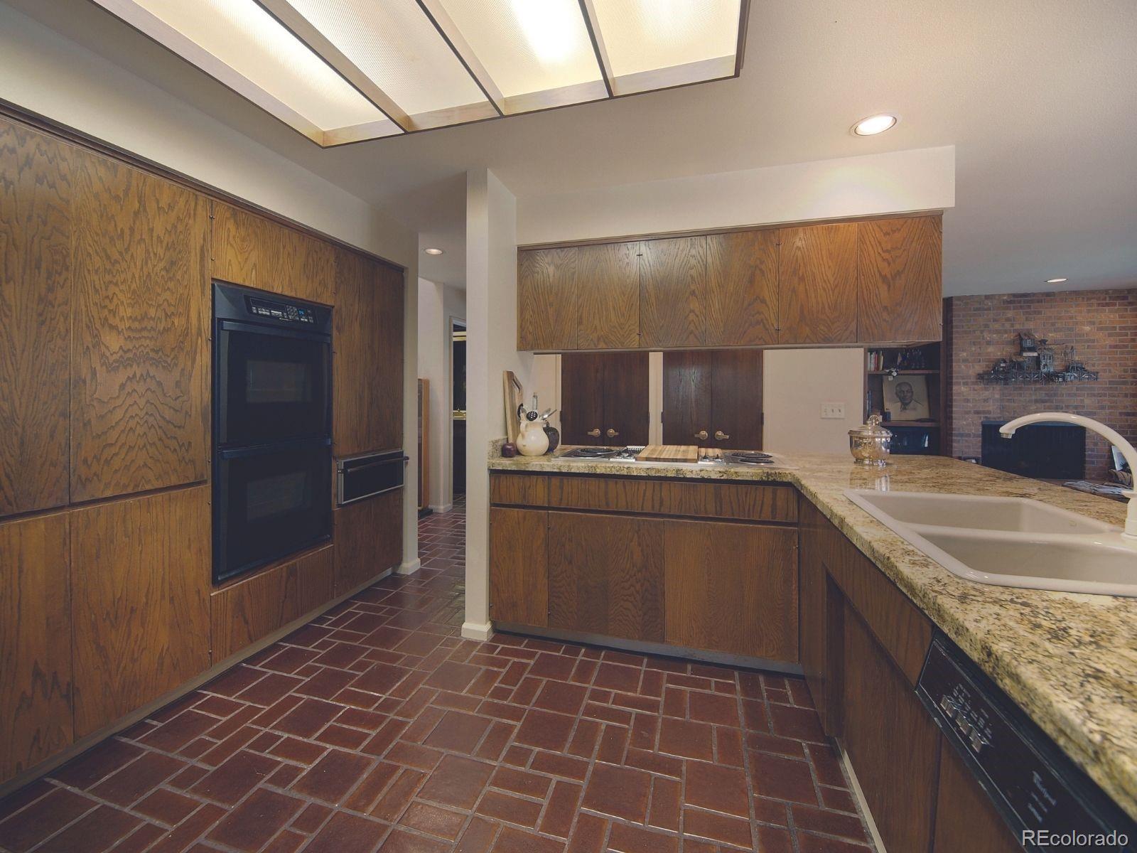 MLS Image #9 for 2777 s elmira street,denver, Colorado