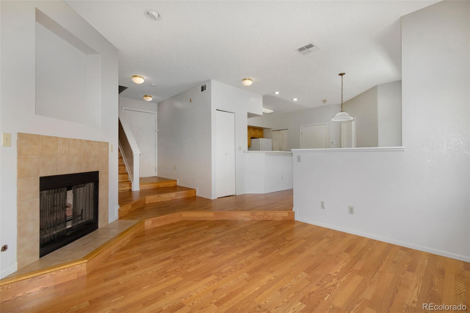 MLS Image #2 for 6001 s yosemite street e205,greenwood village, Colorado
