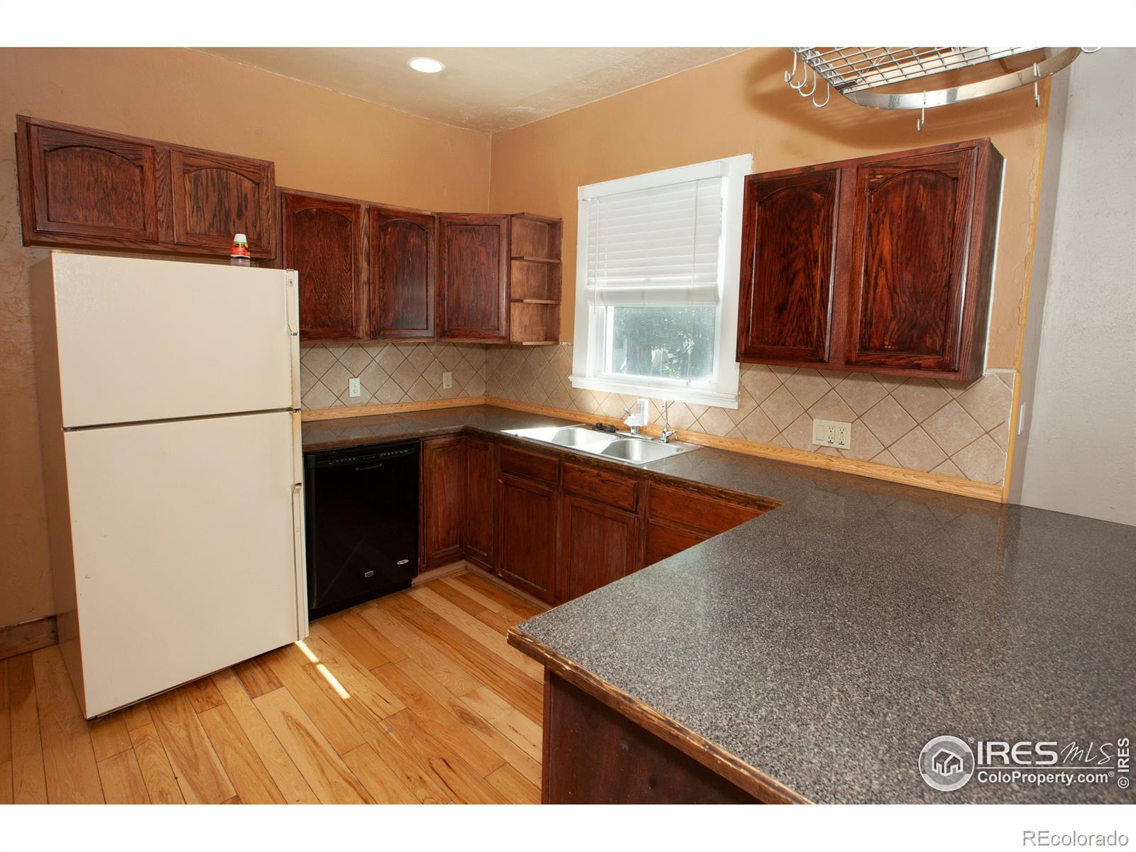 MLS Image #13 for 506  lincoln street,sterling, Colorado