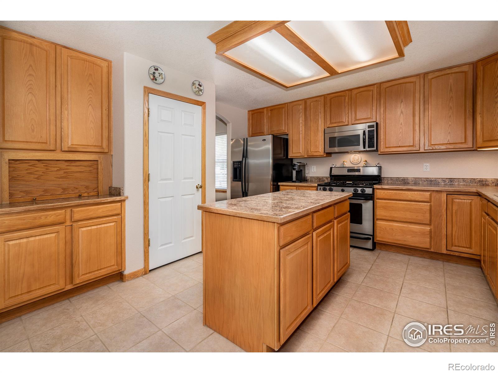 MLS Image #8 for 1951  mainsail drive,fort collins, Colorado