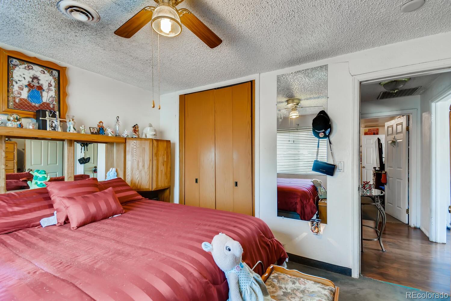 MLS Image #12 for 3084 s federal boulevard,denver, Colorado