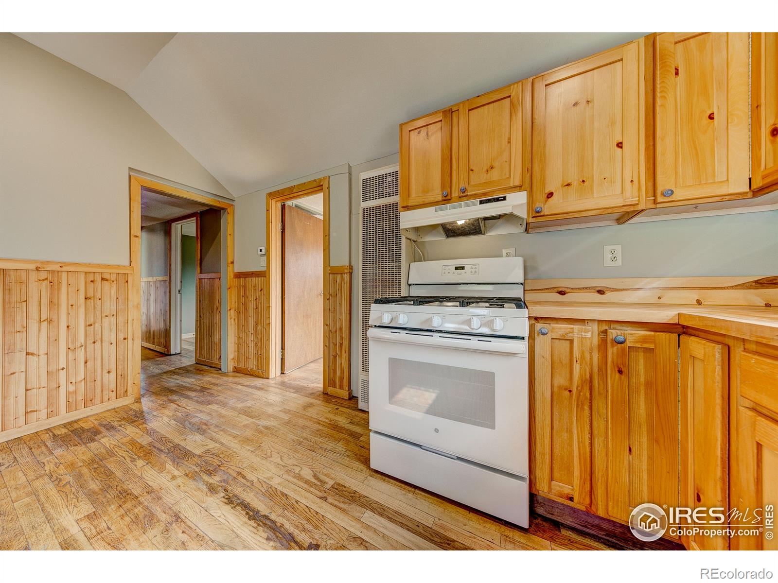 MLS Image #30 for 1112  giant track road,estes park, Colorado