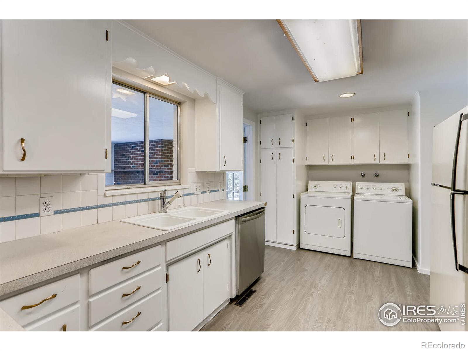 MLS Image #11 for 1229  linden street,longmont, Colorado