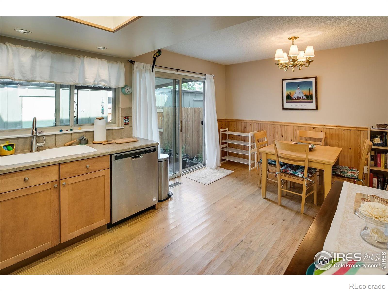 MLS Image #2 for 576 s carr street,lakewood, Colorado