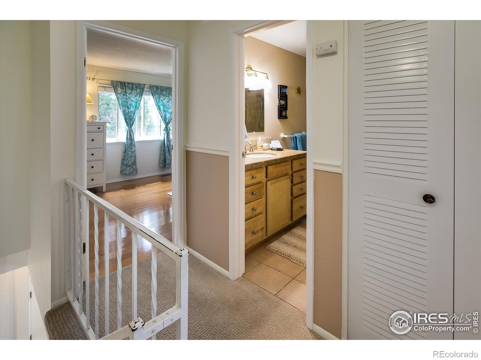 MLS Image #6 for 576 s carr street,lakewood, Colorado