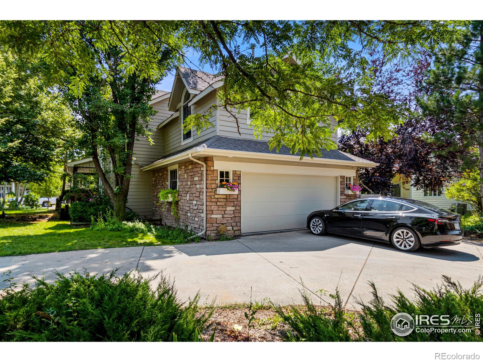 MLS Image #2 for 2860  links drive,boulder, Colorado