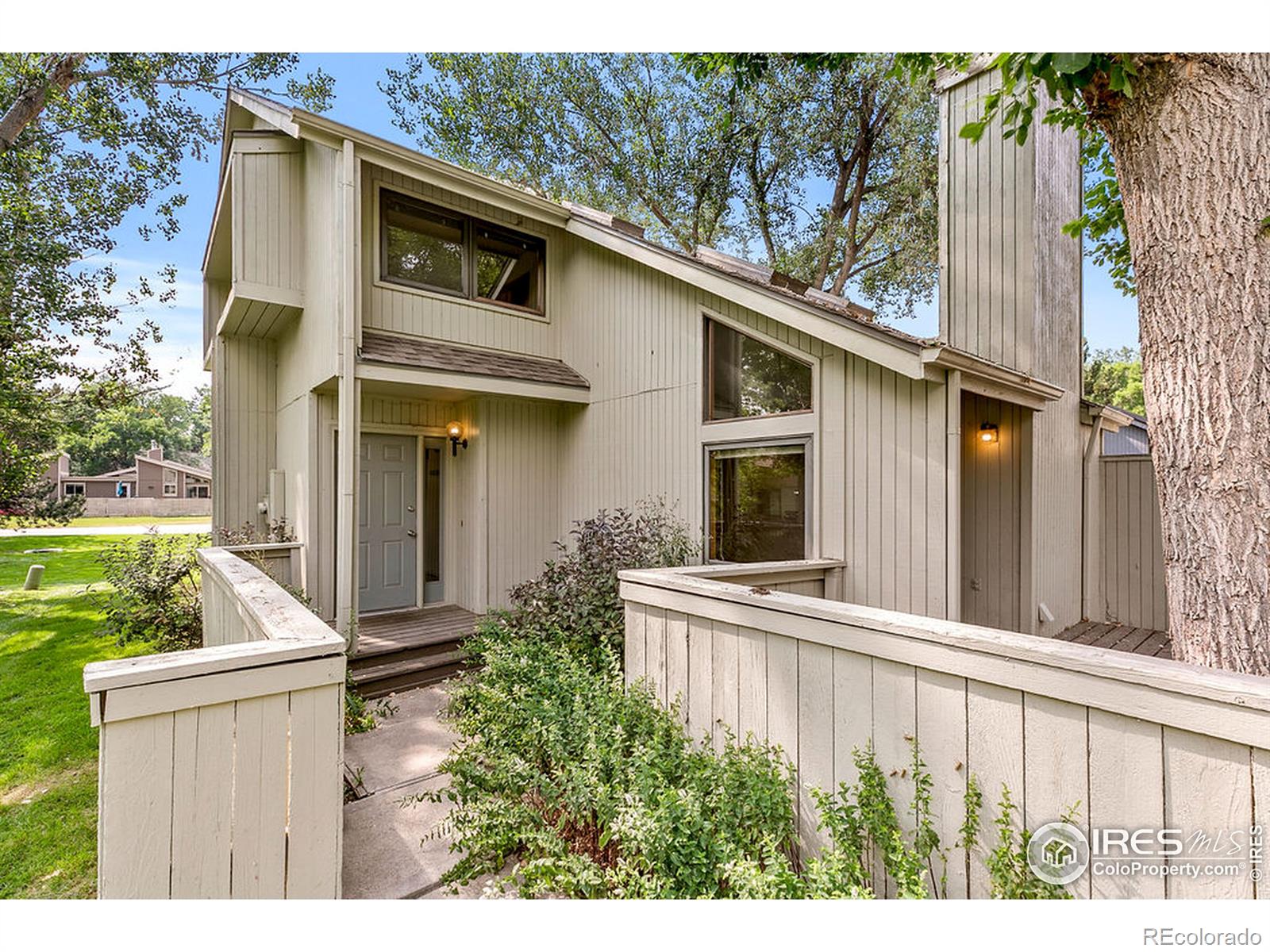 MLS Image #1 for 1037  driftwood drive,fort collins, Colorado