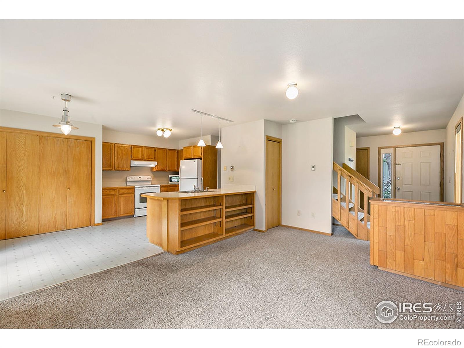 MLS Image #4 for 1037  driftwood drive,fort collins, Colorado