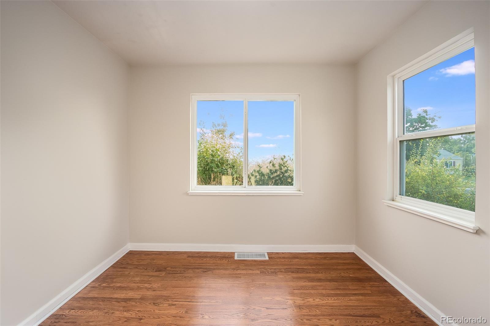 MLS Image #5 for 680 s quivas street,denver, Colorado