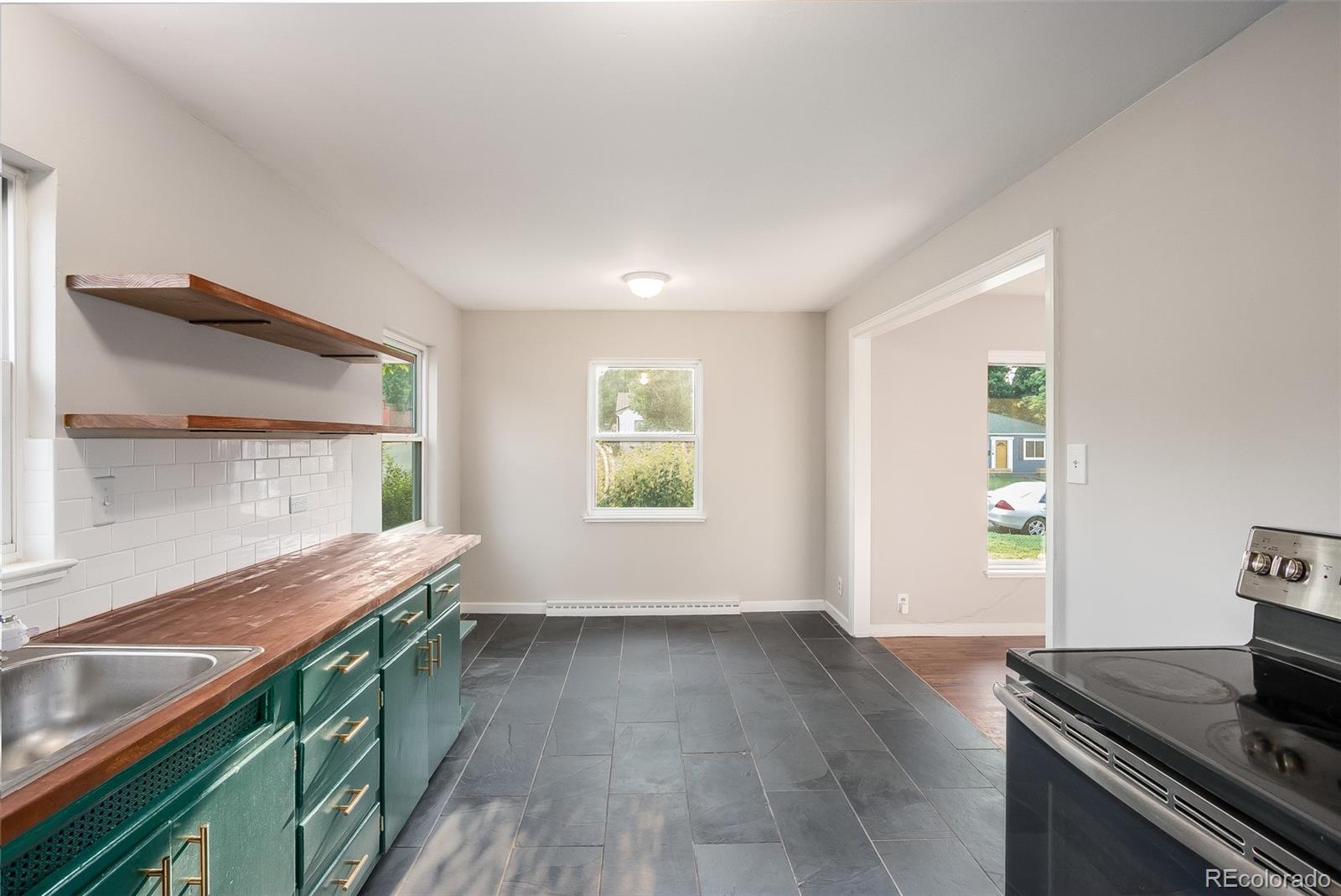 MLS Image #7 for 680 s quivas street,denver, Colorado