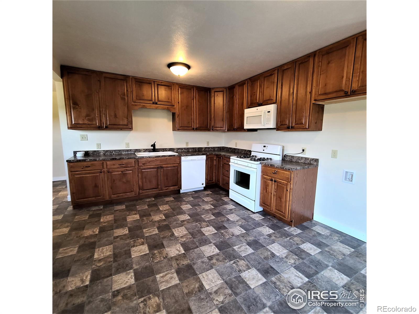 MLS Image #16 for 611 n wilhelm drive,fleming, Colorado