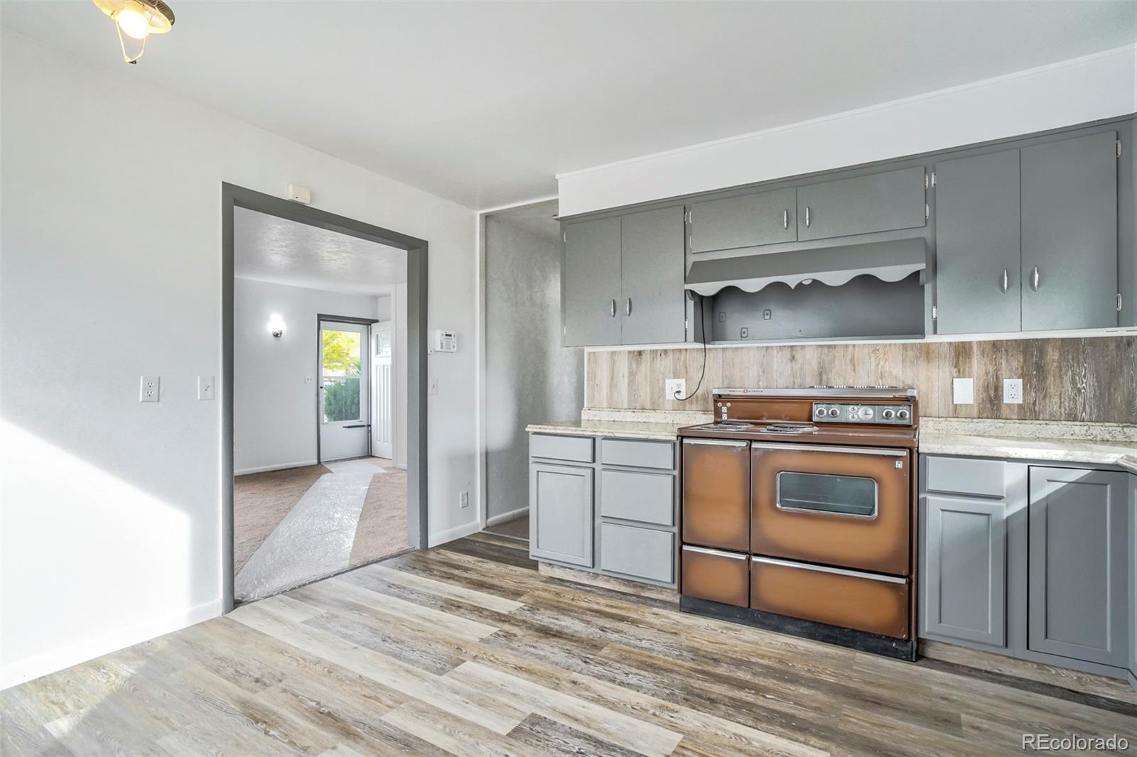 MLS Image #11 for 790  j avenue,limon, Colorado