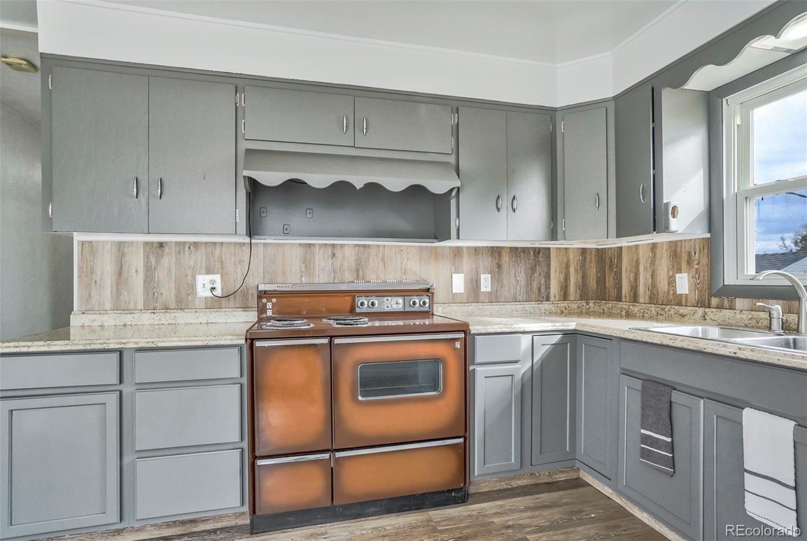 MLS Image #13 for 790  j avenue,limon, Colorado