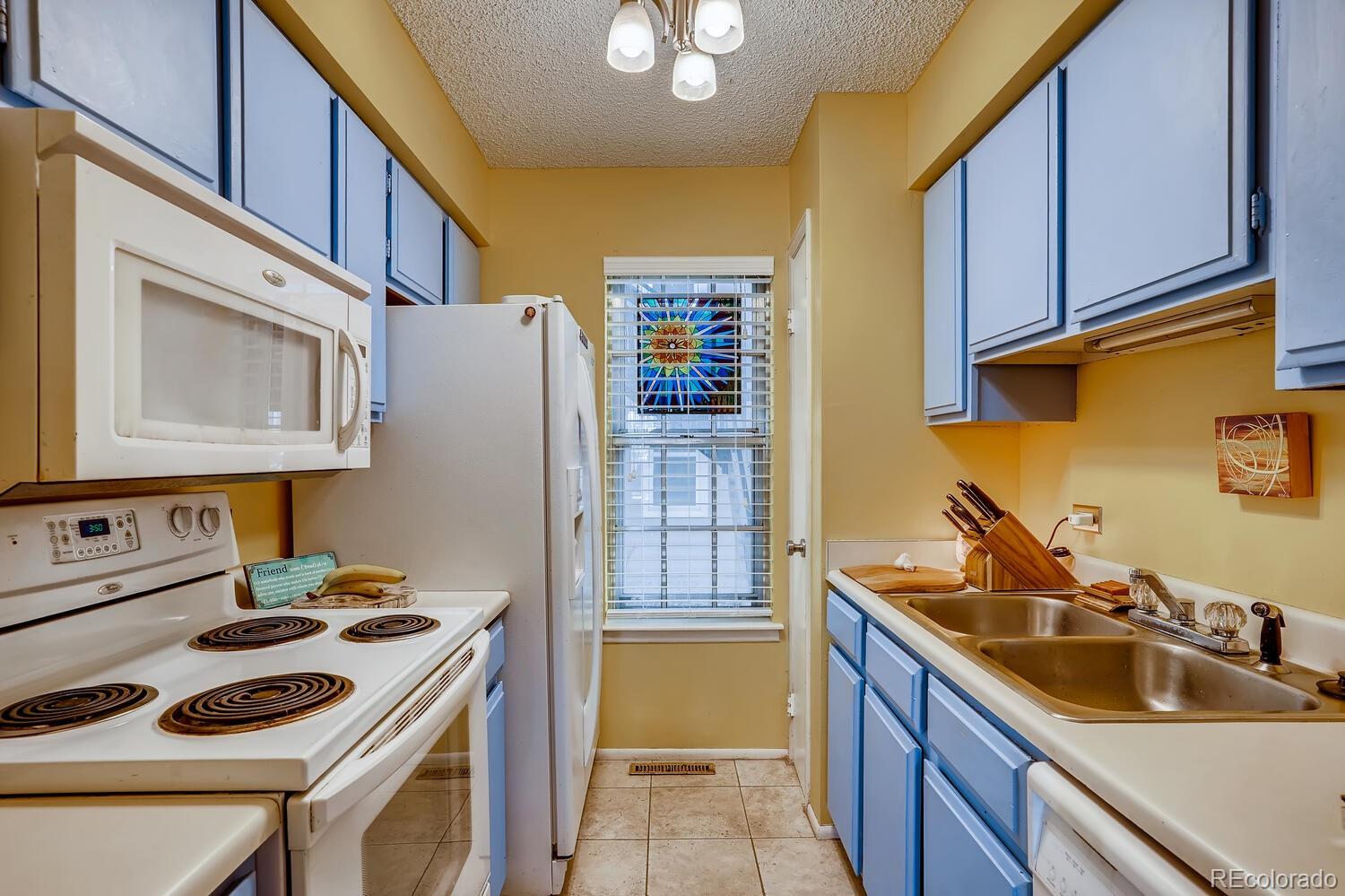 MLS Image #11 for 7105 s gaylord street,centennial, Colorado