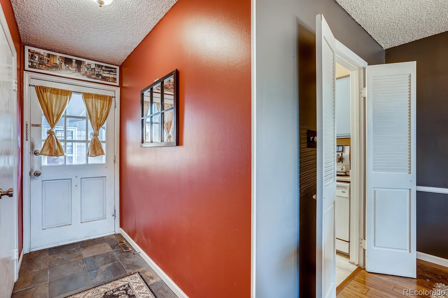 MLS Image #5 for 7105 s gaylord street,centennial, Colorado