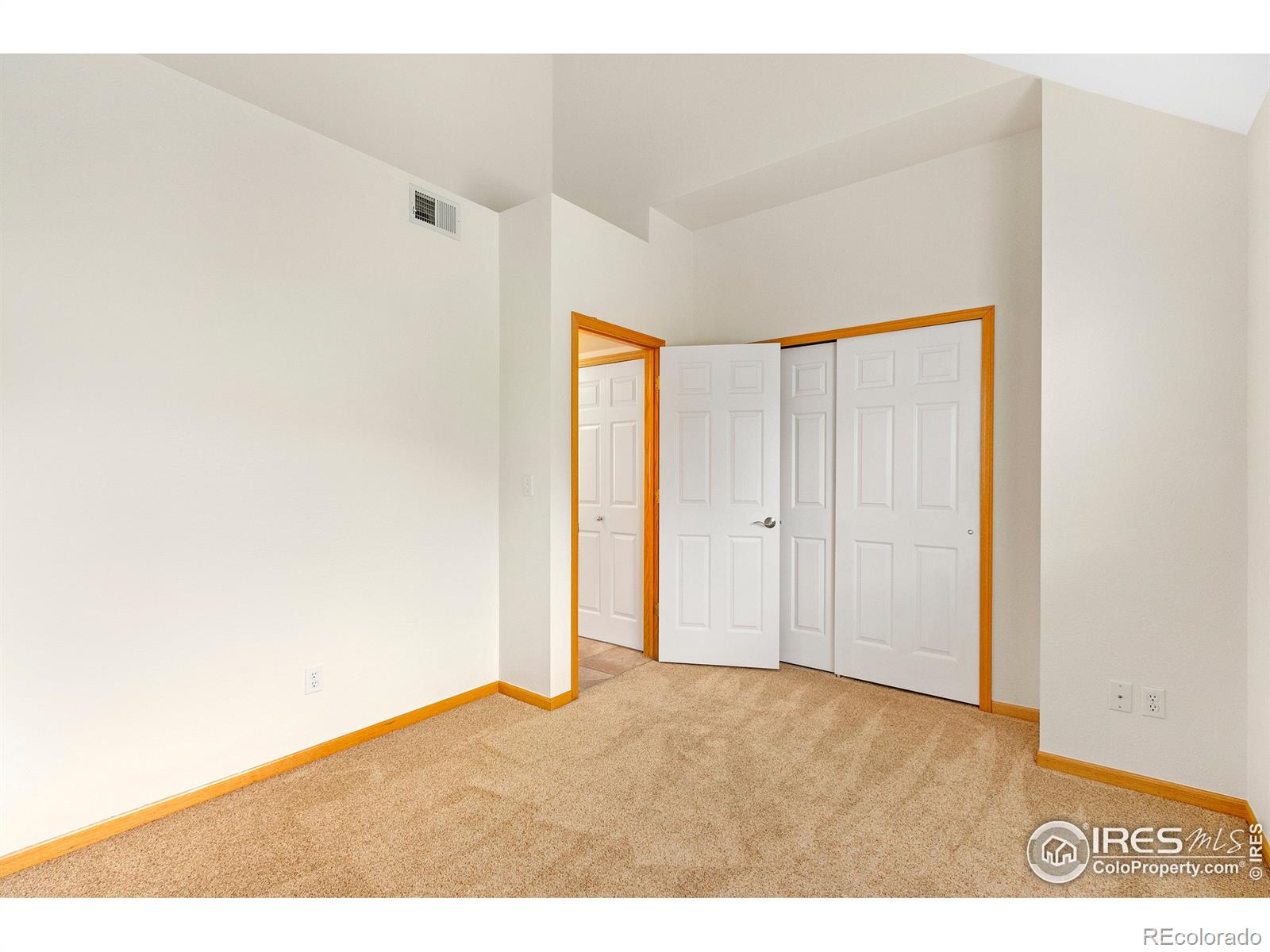 MLS Image #10 for 3945  landings drive,fort collins, Colorado